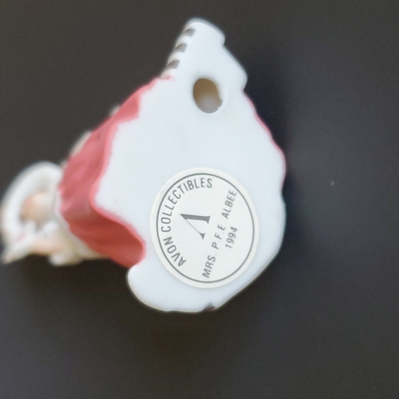 Avon Collectibles Mrs P.F.E Albee 1994 - Picture 9 of 10